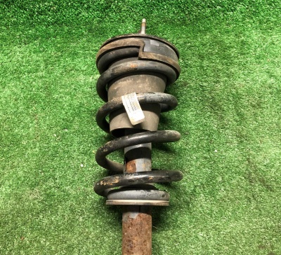 Стойка передняя Chevrolet Tahoe / Escalade 2015-2020 23276075