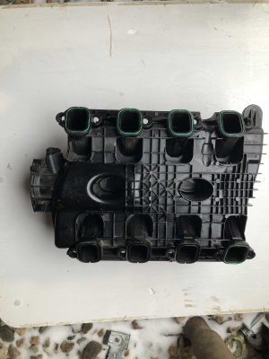 Впускной коллектор Cadillac Escalade / Tahoe 2014-2021 12639087 ; 28230366 ; 28230369