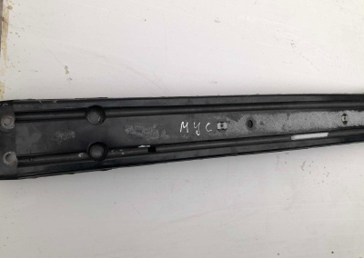 Усилитель переднего бампера Ford Mustang 2015-2020 FR3Z 17757 A ; FR3B 17750 AB ; FR3B 17750 AC ; FR3B 17750 AD