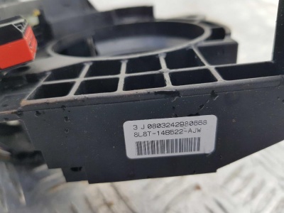 Блок подрулевых переключателей Ford Escape 2007-2012 8L8T 14B522 AJW; 8L8Z 13K359 AA