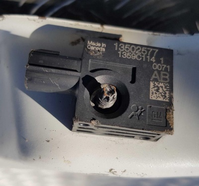 Датчик удара фронтальный Cadillac SRX 2009-2016 13502577