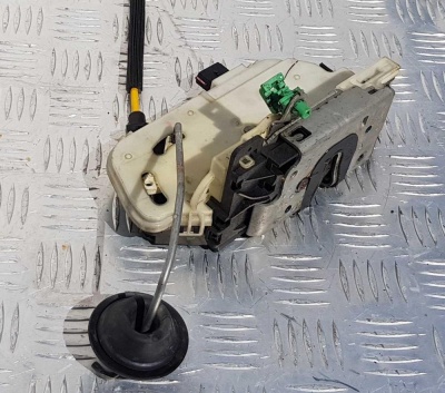 Замок двери задний левый Ford Explorer 5 8A5A 5426413 EA; DG1Z 5426413 A; BB5Z 7826413 A