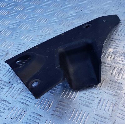 Водослив/Накладка заднего фонаря правого Chevrolet Camaro 2009-2015 20945028; 92236771