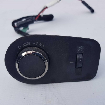 Переключатель головного света Cadillac SRX 2009-2016 22880770; 20888228; 20886670