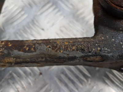 Рычаг подвески передний левый нижний Chevrolet Tahoe 1999-2006 12475479; 15047209L