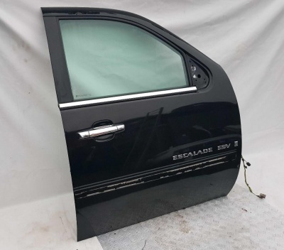 Дверь передняя правая Cadillac Escalade ESV 2006-2014 22892590; 20981606; 20970076; 25912651; 25901935; 25796671; 25891761