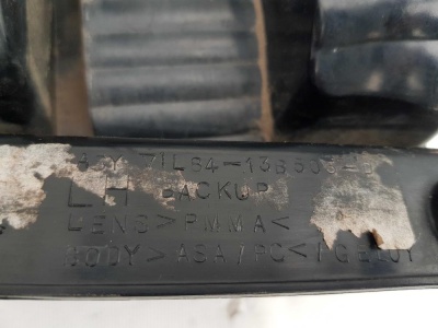 Фонарь задний левый Ford Escape 2000-2007 1L84 13B505; 6L8Z 13405 DA