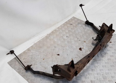 Стабилизатор передний Ford Mustang 2004-2014 (4.0L) 4R3Z 5482 AA; 4R33 5482 AD