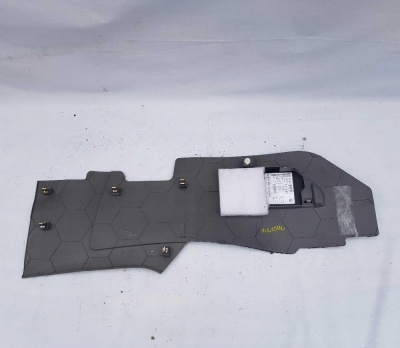 Накладка центральной консоли правая Cadillac SRX 2009-2016 20959270;