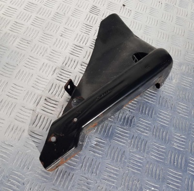 Кронштейн воздушного фильтра Chevrolet Tahoe 1999-2006 20759226; 15066121; 15735434