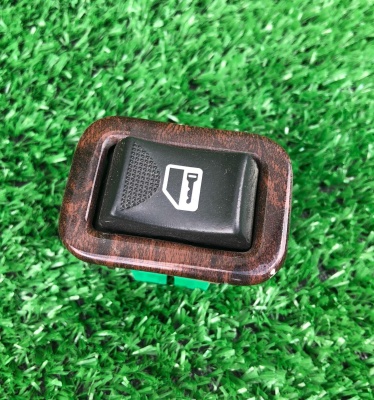 Кнопка стеклоподъемника Chevrolet Express 2003-2007  15136568 ; 25765380