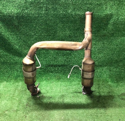 Приемная труба (5.3L) Chevrolet Suburban / Escalade 2021-н.в. 84655074 ; 23241309 ; 84520354 ; 84557805 ; 19420299