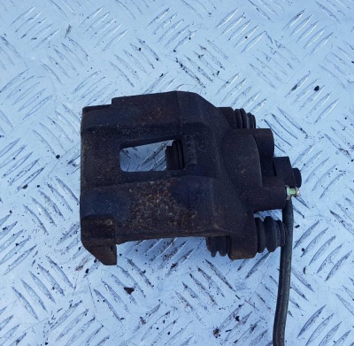 Суппорт тормозной задний правый Lincoln Aviator 2002-2005 6L2Z 2552 A; 2C5Z 2552 AA