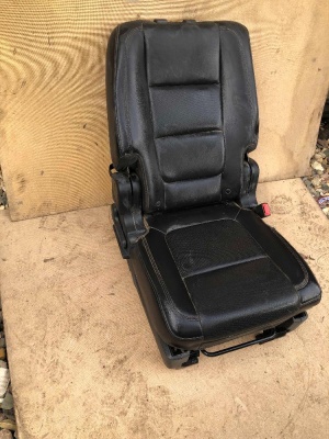 Сиденье второго ряда правое (60/40) Ford Explorer 2010-2015 77575866