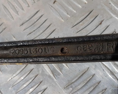 Рычаг подвески передний поперечный правый Chevrolet Camaro 2009-2015 20951301; 92195442