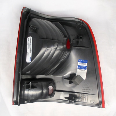 Фонарь задний левый Ford Explorer 2002-2005 TYC 115508011A; 1L2Z13405AA; FO2800159