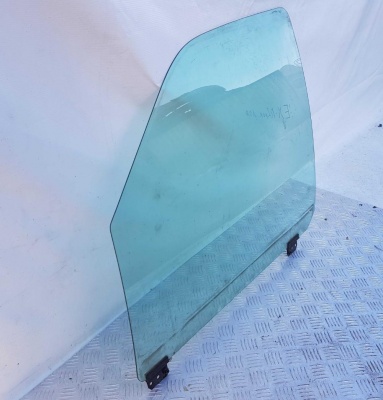 Стекло двери передней левой Ford Expedition 2003-2006 2L1Z 7821411 AA; 2L74 78214A51