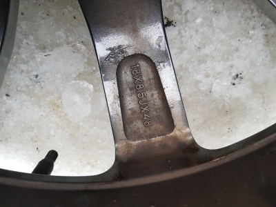 Диски к-кт Cadillac CTS 2006-2007 8Jx18 5/120 09596370; 9597873