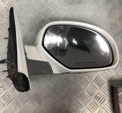 Зеркало заднего вида правое Cadillac Escalade 2007-2008 25776162