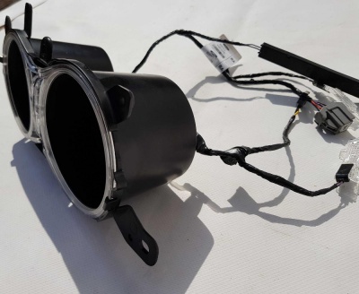 Подстаканники с подсветкой передние Ford Explorer 5 2011-2015 CB5Z 7813562 AA; BB5Z 7813562 AA; BB53 14E078;  BB5Z 14A318 D