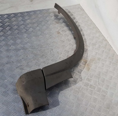 Молдинг/Накладка крыла переднего левого Ford Escape 2000-2007 YL8Z 16039; YL84 16A075