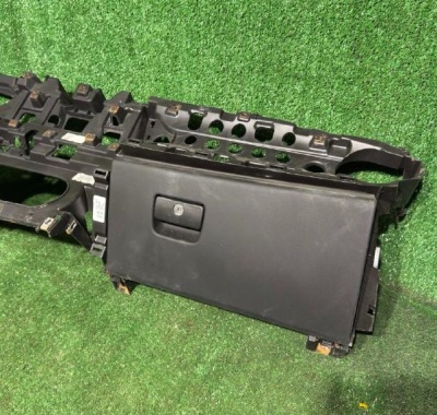 Панель торпедо Chevrolet Camaro 2016-2024 84681969 ; 23401734 ; 84017368 ; 84338685