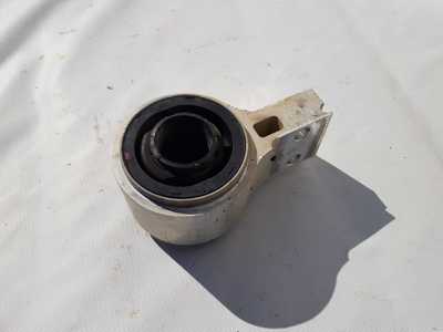 Сайлентблок переднего нижнего рычага правый Ford Explorer 5 2011-2015 BB53 3A262 A; BB5Z 3069 A; F3DVT 3C339 A