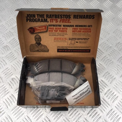 Колодки тормозные передние керамические (к-кт) Ford Explorer 2006-2010 Raybestos ATD1158C; 8L2Z 2V001 A; 6L2Z 2001 A