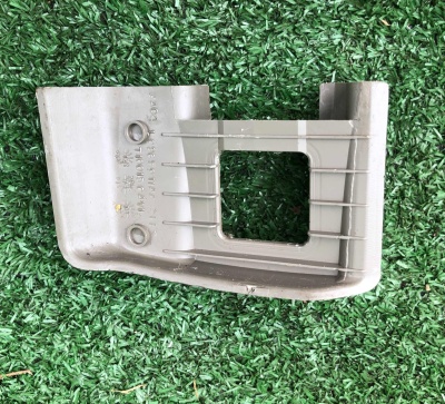 Накладка регулятора Водительского сидения Cadillac Escalade 2015-2020 22821829