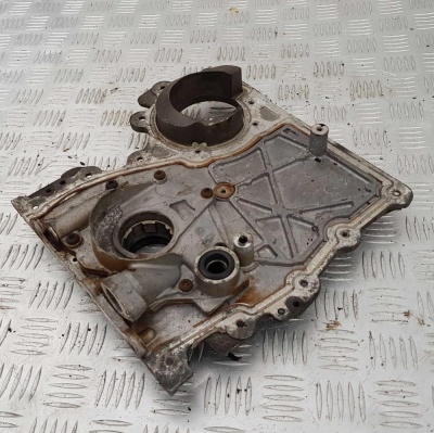 Крышка двигателя передняя с масл. насосом (3.5L;4.2L) Chevrolet TrailBlazer 2001-2009/Hummer H3 2005-2010 12628565; 12576249; 12577097; 12601932; 12586647; 12582737; 12575539; 12569163; 24577548