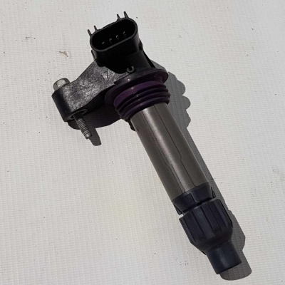 Катушка зажигания Chevrolet Camaro 2009-2015 12632479