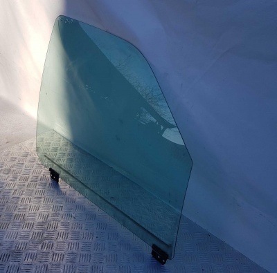 Стекло двери передней правой Ford Expedition 2003-2006 2L1Z 7821410 AA; 2L74 78214A50