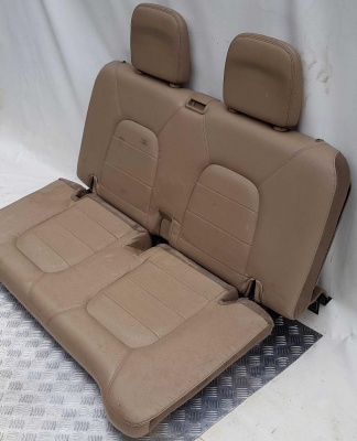 Сидения кожаные Ford Explorer 3 2L2Z 7862901;2L2Z 7862900; 2L2Z 7864416; 3L2Z 7863804; 3L2Z 7866600; 1L2Z 7863840; 1L2Z 7866800