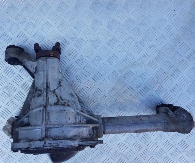 Редуктор передний Ford Explorer 4 2006-2010 (пер. число 3.55)  6L2Z 3010 A/B/C; 1L2Z 3010 AA; 5L2Z 3010 A; 6L24 3010 AC
