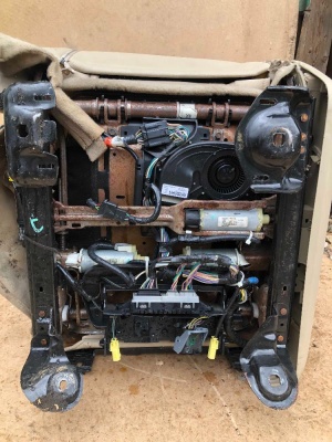 Сиденье пассажирское Lincoln Navigator 2007-2014 65846484