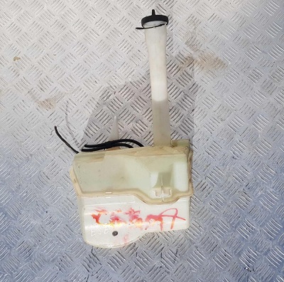 Бачок стеклоомывательной жидкости Ford Escape 2000-2007 YL8Z 17618 AA; YL8X 17618 AB