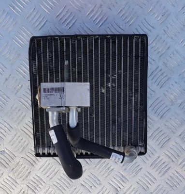 Испаритель кондиционера задний Ford Explorer 5 T1018685C; CG1Z19850B