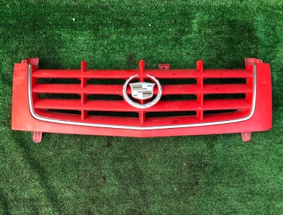 Решетка радиатора Cadillac Escalade 2002-2005 15162129 ; 15045068 ; 15070108 ; 88979849