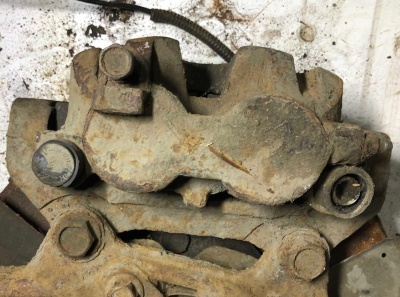 Суппорт передний правый Jeep Grand Cherokee WK2 2011-2019 68052363AA