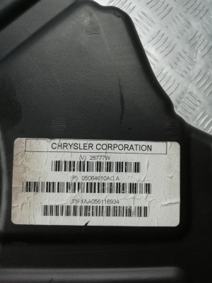 Сабвуфер Jeep Grand Cherokee 2010-2017 5064610AC