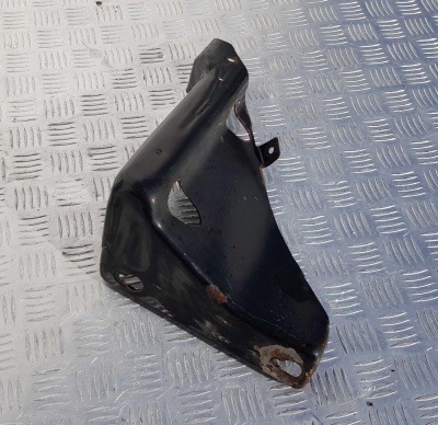 Кронштейн воздушного фильтра Chevrolet Tahoe 1999-2006 20759226; 15066121; 15735434