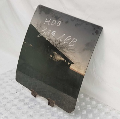 Стекло двери задней левой Ford Expedition 2003-2006 2L1Z 7825713; 2L14 7826225