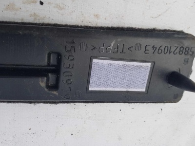 Накладка пола багажника левая Cadillac SRX 2009-2016 20830666; 15930979