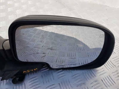 Зеркало заднего вида правое (с дефектом) Chevrolet Avalanche 2001-2006 88986366; 88986354; 88944240; 15062924; 15055292; 15762352; 15757572