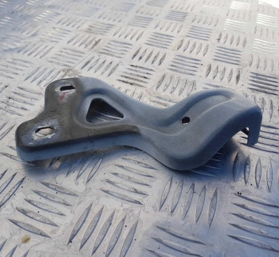 Кронштейн фары левый Cadillac SRX 2009-2016 25982285