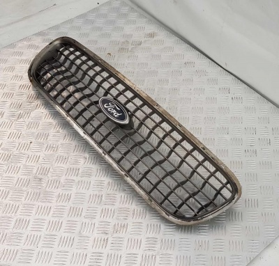 Решетка радиатора Ford Expedition 1996-2002 YL1Z 8200 AAB