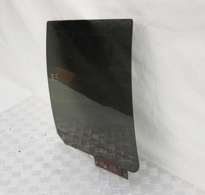 Стекло двери задней правой Ford Explorer 3 2002-2005 1L2Z 7825712 BA; 1L24 7826224 BA; 7L2Z 7825712 B; 5L24 7826224 BA