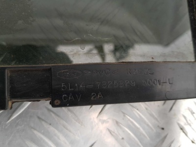 Стекло/Форточка двери задней левой с уплотнителем Ford Expedition 2003-2015 5L14 7825829; 2L1Z 7825381