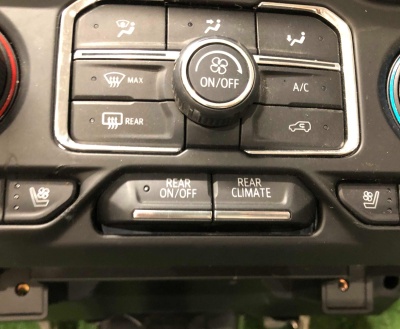 Блок управления климат-контролем Chevrolet Tahoe 2021-н.в. 85119591 ; 84951840