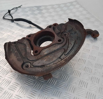 Кулак поворотный передний правый Ford F150 2004-2008 7L3Z 3K185 A